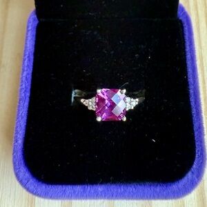 Kay Jewelers 10K white gold and Pink Sapphire cushion cut sz 6